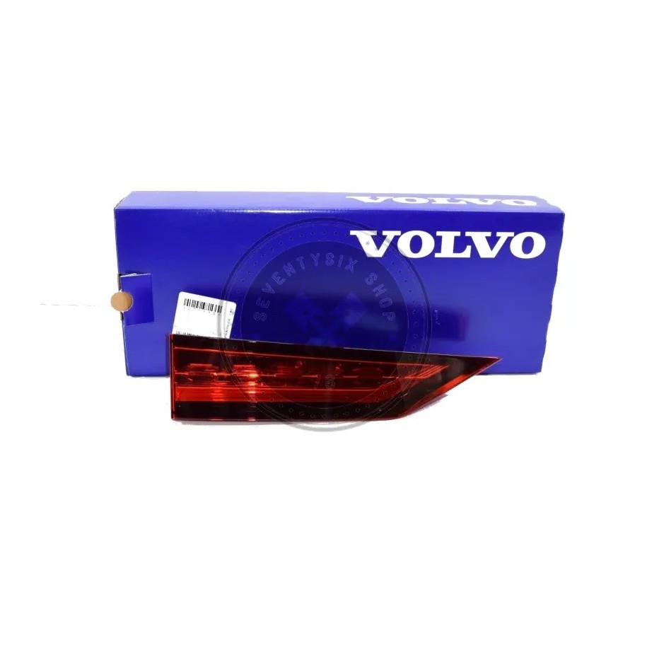 Volvo gyári alkatrészek, Volvo 32228904 bal hátsó belső lámpa