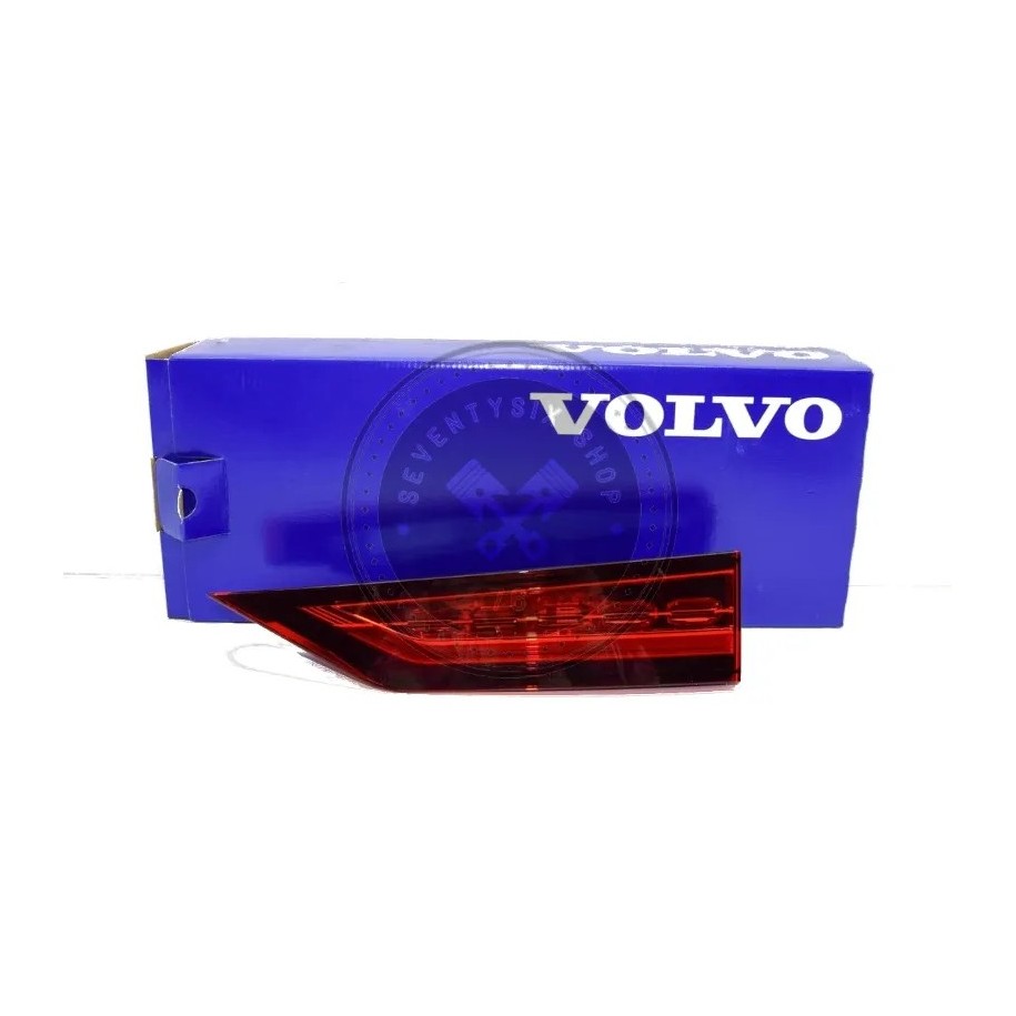 Volvo gyári alkatrészek, Volvo 31468185 jobb hátsó belső lámpa V60 II, V60 II CC
