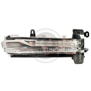 Volvo 31371879 right side LED mirror indicator – genuine OEM part for Volvo XC60