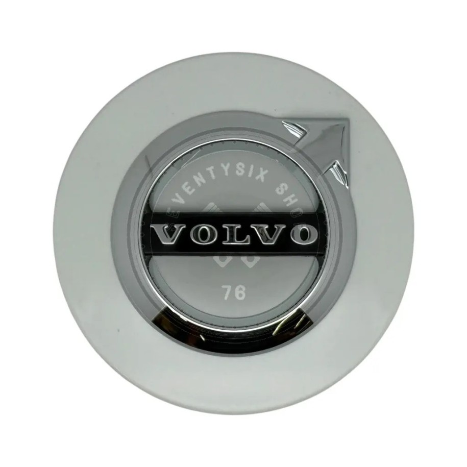 Volvo 32243630 fehér felni középkupak 64 mm-es gyári kupak Volvo emblémával.